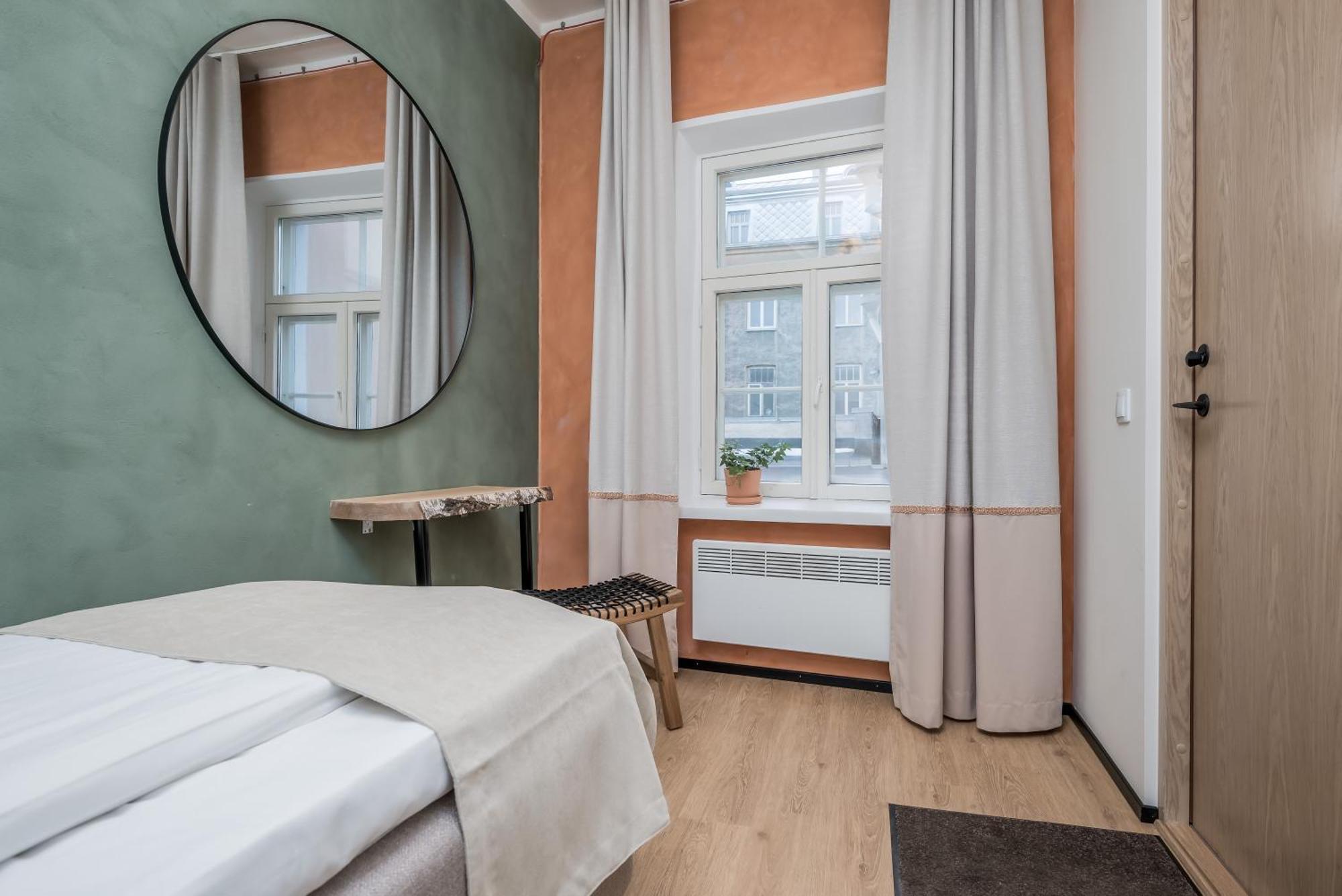 Old Town Boho Guesthouse Таллин Экстерьер фото